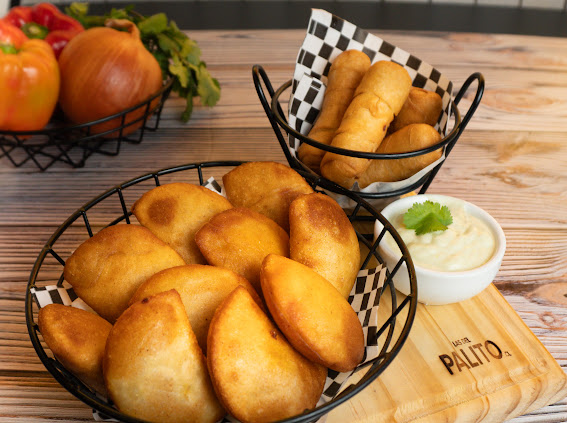 LAS DEL PALITO